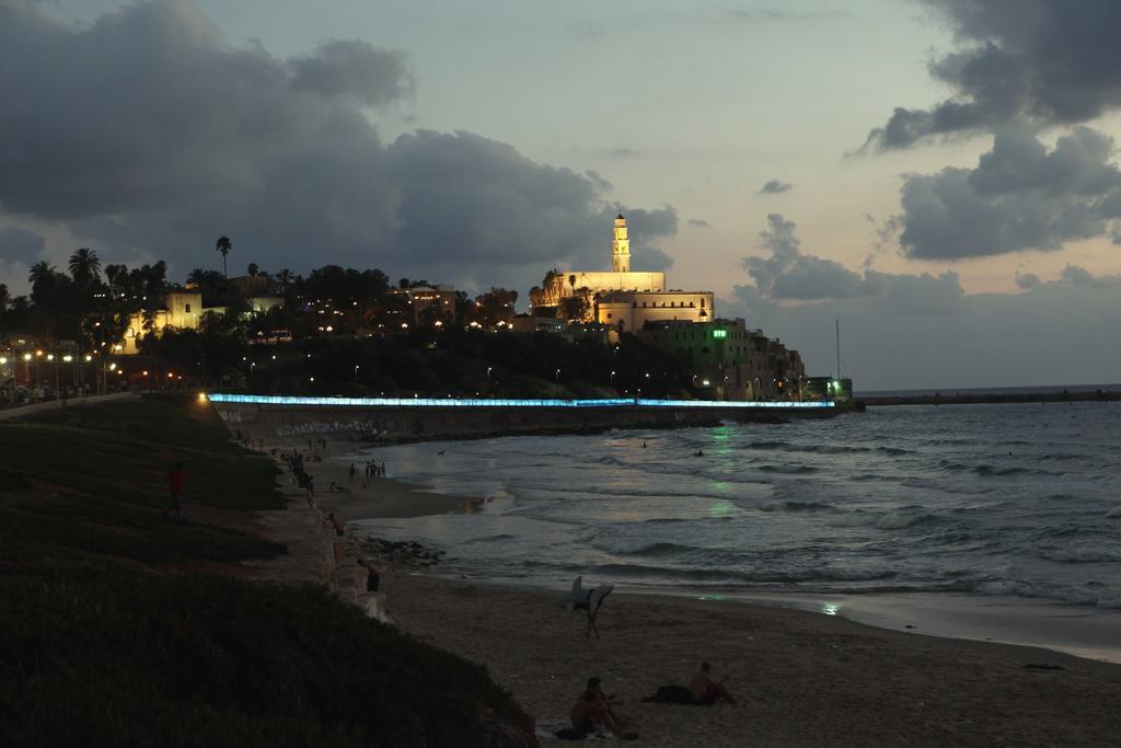 Andromeda Hill Apartments And Spa Tel Aviv Esterno foto