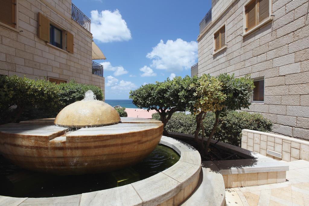 Andromeda Hill Apartments And Spa Tel Aviv Esterno foto