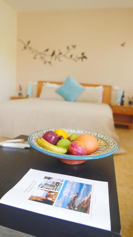 Andromeda Hill Apartments And Spa Tel Aviv Esterno foto