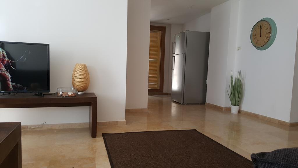 Andromeda Hill Apartments And Spa Tel Aviv Esterno foto