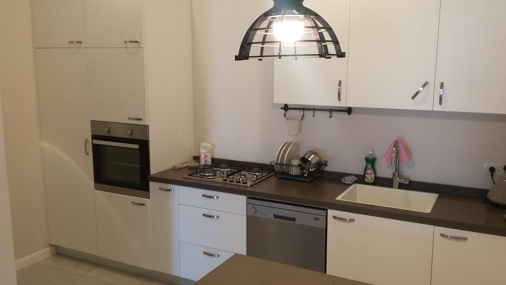 Andromeda Hill Apartments And Spa Tel Aviv Esterno foto