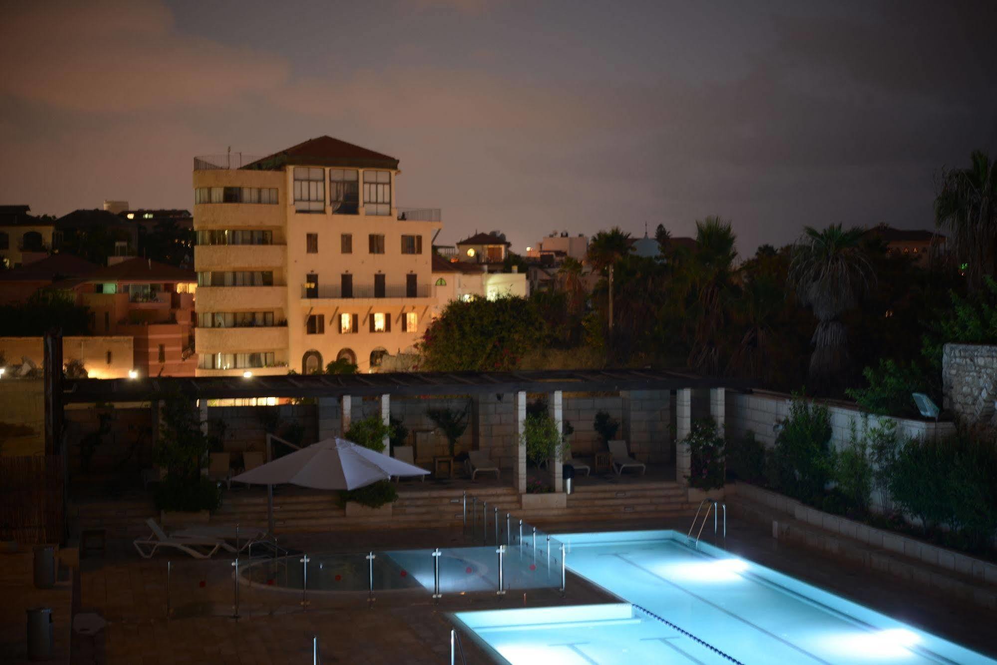 Andromeda Hill Apartments And Spa Tel Aviv Esterno foto